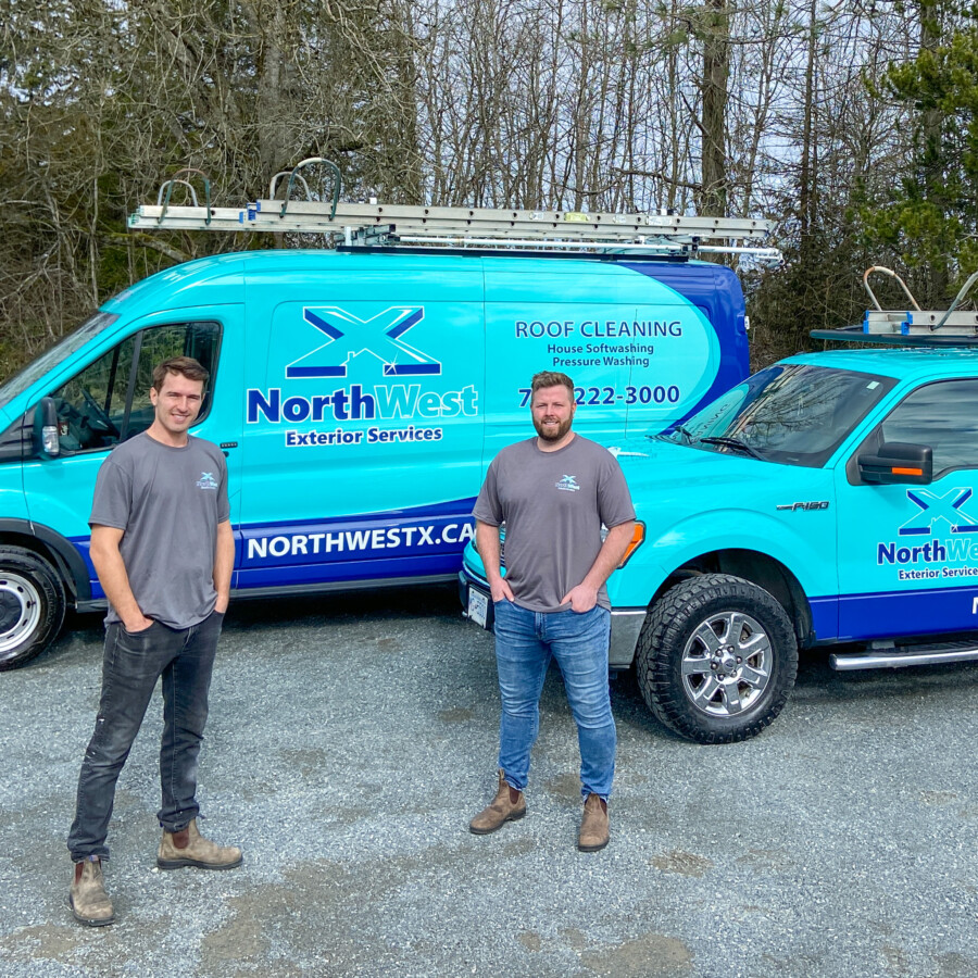 A professional and trusted service company for roof cleaning and moss removal in the Fraser Valley.